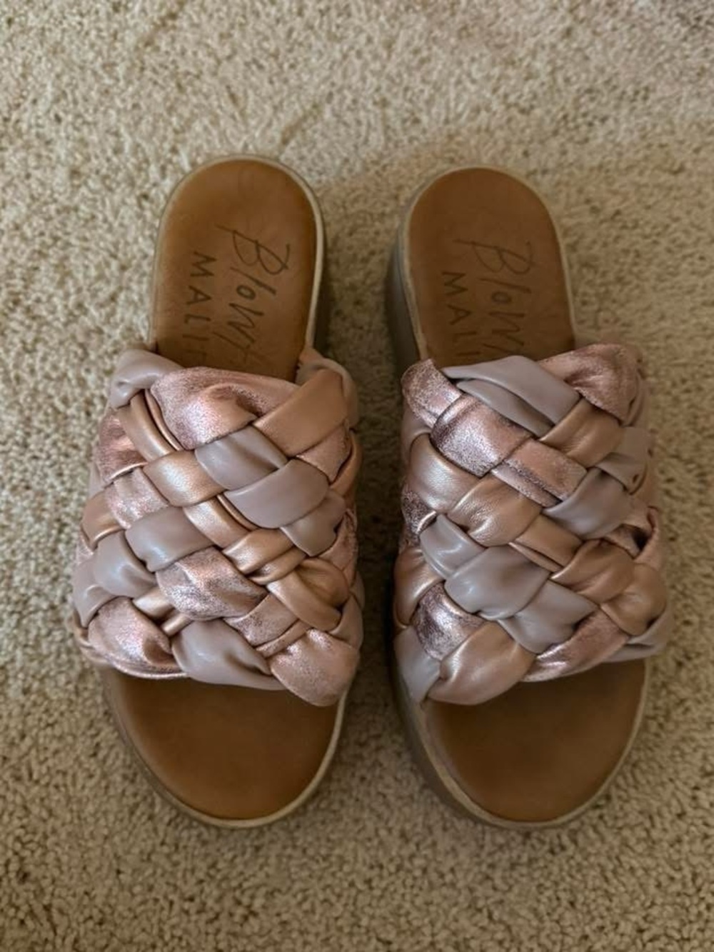 Blowfish Women's Rose Gold Braided platform Sandals size 7.5